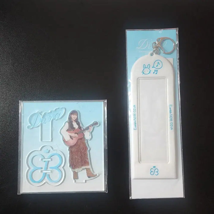 [BUNJANG] Park Eun Bin Diva Acrylic Stand &amp; 4-Cut Photo Keyring Set / 박은빈-디바 아크릴스탠드, 네컷키링세트
