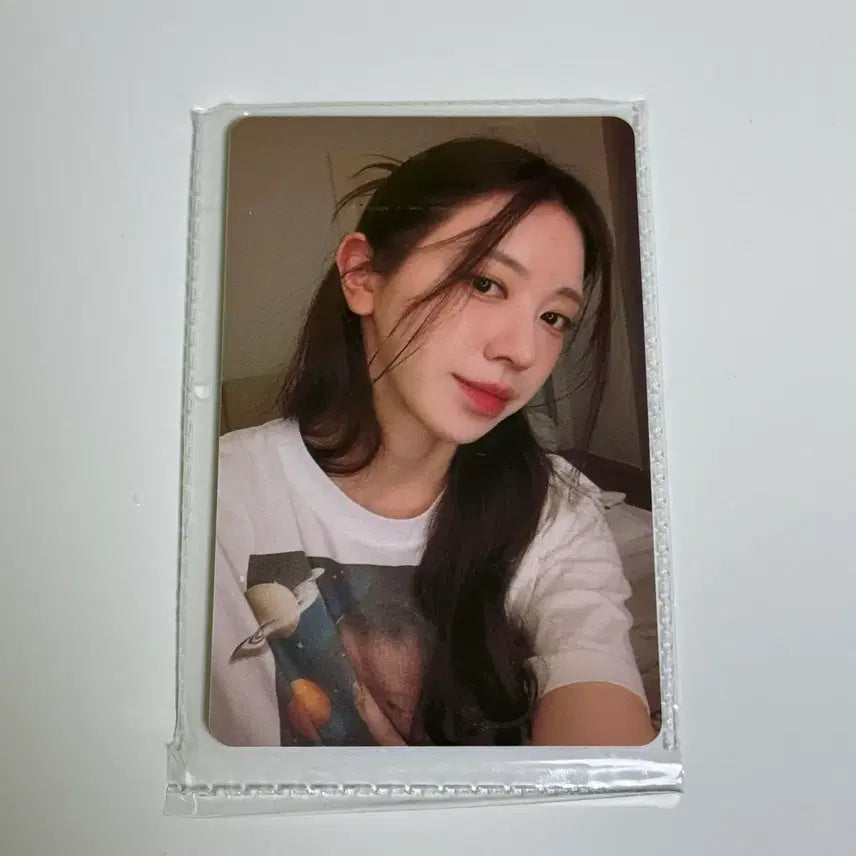 [BUNJANG] RE:US LIKE Yuhyuju Photocard (Sealed) / 리쥬라이크 포카 형부 부대찌개 형부떡볶이 유혜주 포카 미개봉