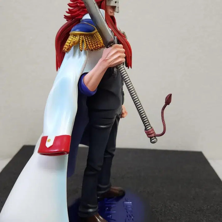 [BUNJANG] One Piece Marines Bastille &amp; Dalmatian Vice Admiral Resin Statue / 원피스 해군 Black 레진 바스티유+달마시안 중장