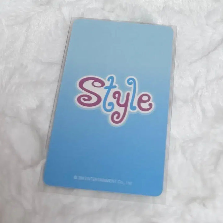 [BUNJANG] HATSU TO HATSU Jiwoo Photocard Everline / 하츠투하츠 하투하 지우 스타일 에버라인 포카 양도 판매