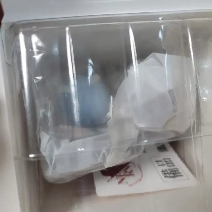 [BUNJANG] Pop Mart Evangelion Ayanami Rei White Figure / 팝마트 에반게리온 화이트 아야나미 레이 피규어