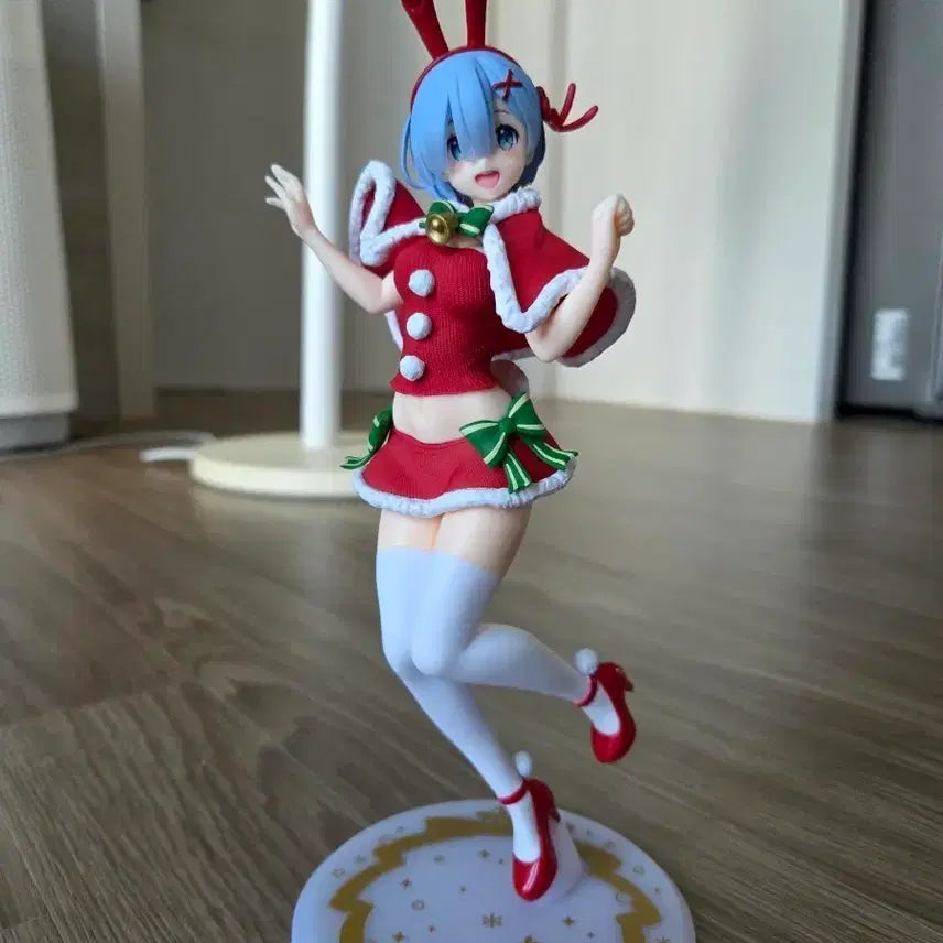 [BUNJANG] Rem Christmas Figure / 렘 피규어