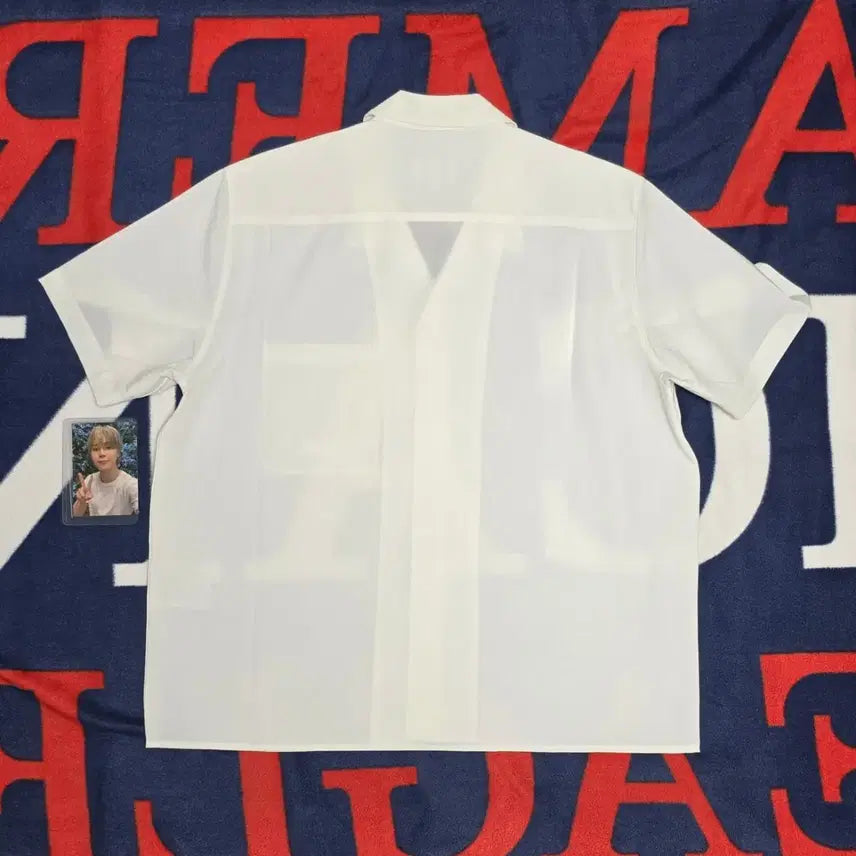 [BUNJANG] BTS Jimin Muse Popup Shirt M + Photocard Set / BTS 지민 뮤즈 Muse 팝업 셔츠 M 사이즈 + 포토카드 세트
