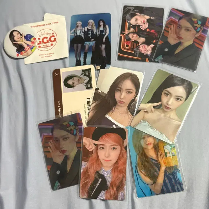 [BUNJANG] GFRIEND VIVIZ SinB Photocard Pin Button Bundle Set / 여자친구 비비지 신비 포카 핀버튼 일괄