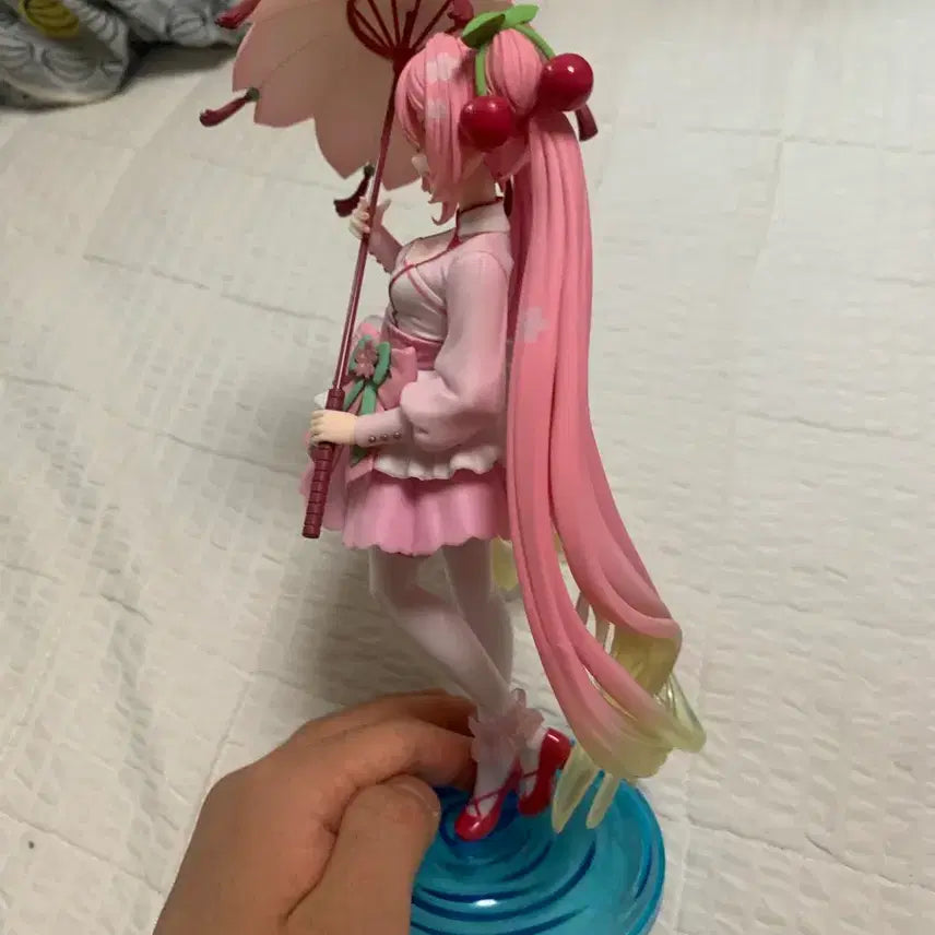 [BUNJANG] Hatsune Miku Sakura Version Figure (Box Included) / 하츠네미쿠 사쿠라버전(박스O)