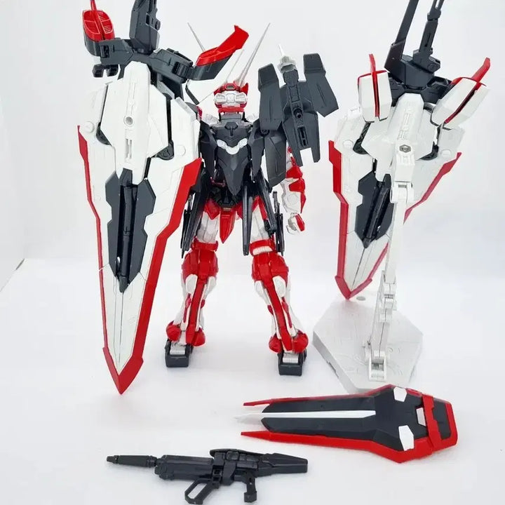 [BUNJANG] Bandai MG Gundam Astray Turn Red Assembled Model Kit / 반다이 MG 건담 아스트레이 턴레드 가조립