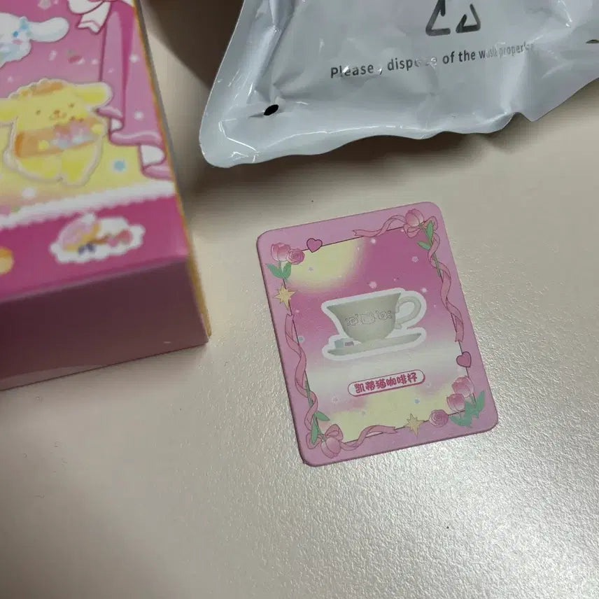 [BUNJANG] Sanrio Mini Cafe Dessert Series Kitty Figure / 산리오 미니 카페 디저트 시리즈 (키티)