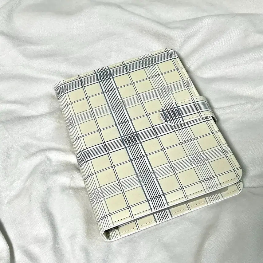 [BUNJANG] Cute Check Photocard Binder / 귀여운체크포카바인더