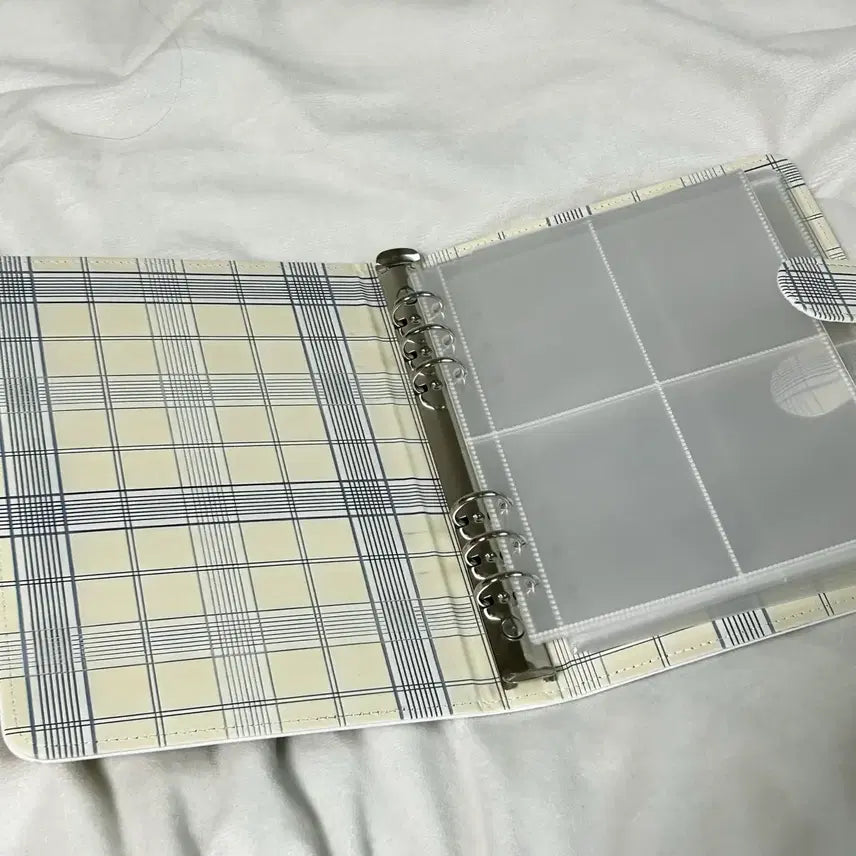 [BUNJANG] Cute Check Photocard Binder / 귀여운체크포카바인더