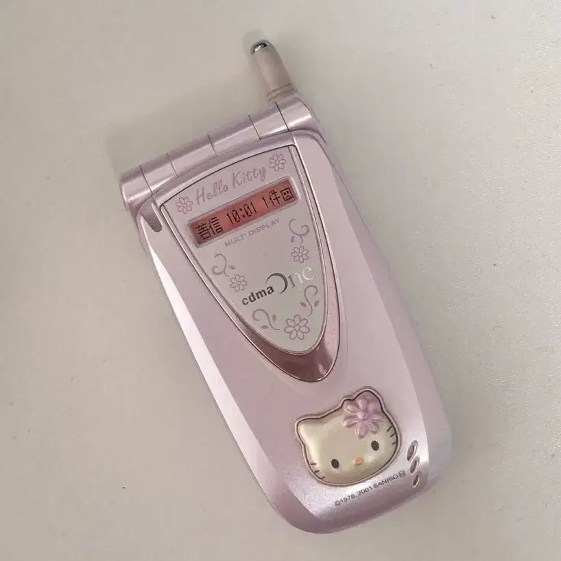 [BUNJANG] Sanrio Sanyo Classic Kitty Mock-up Phone Y2K Himegyaru / (급처 할인!!) 고전 키티 산요 일본 모형폰 y2k 코갸루폰 목업폰 산리오 히메갸루