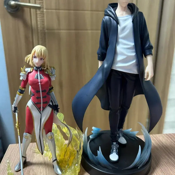 [BUNJANG] Solo Leveling Sung Jinwoo &amp; Cha Haein Figure Bundle / (무료 배송) 나혼렙 피규어 성진우,차해인 피규어 박스 O