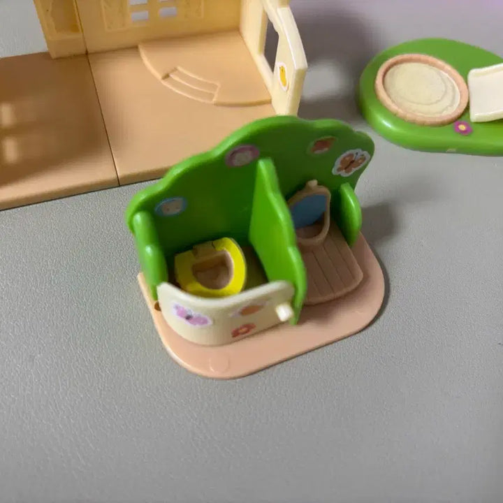 [BUNJANG] Sylvanian Families Kindergarten Kabaya Mini Gacha / 실바니안 유치원 카바야 / 실바니안 미니 가챠