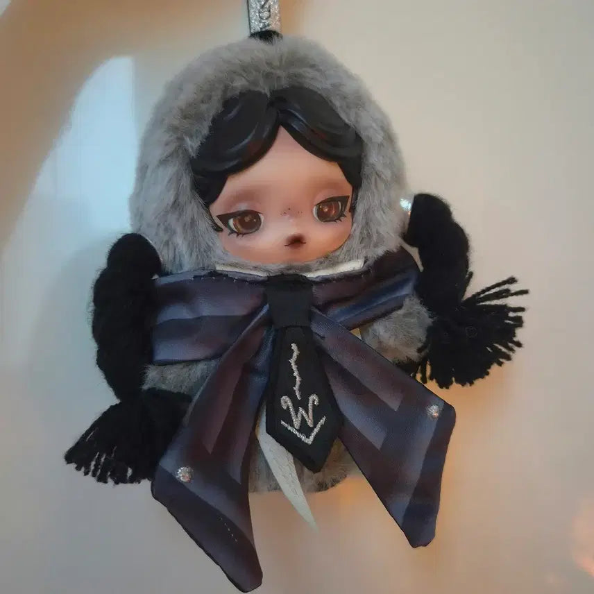 [BUNJANG] Pop Mart Skullpanda Wednesday Keychain / 팝마트 스컬판다 웬즈데이 키링