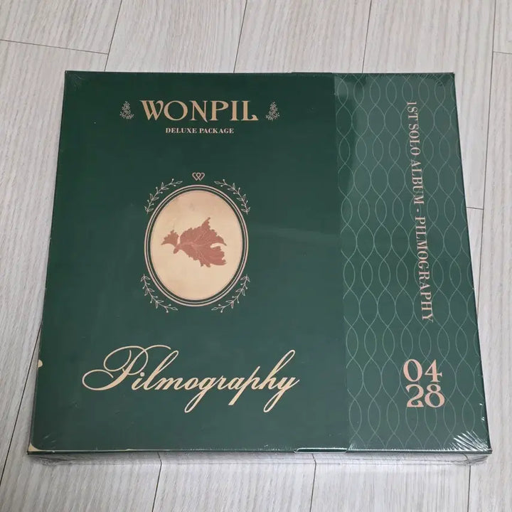 [BUNJANG] DAY6 Wonpil Filmography Deluxe Limited Edition Photobook / [판매] 데이식스 원필 필모그래피 디럭스 한정반