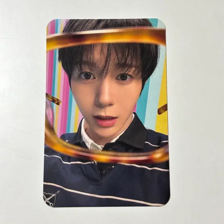 [BUNJANG] NCT WISH YIZHIYOU Vomit Girl Photocard Ryo / 엔시티위시 요이돈 보밋걸 개인반 료 포카
