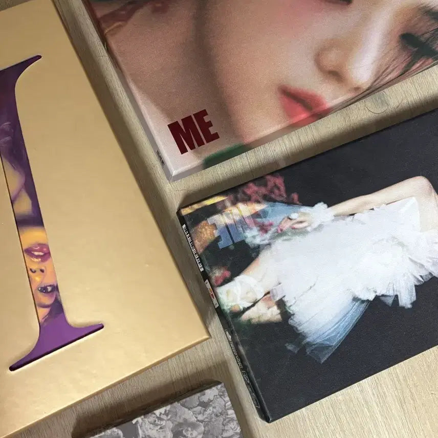 [BUNJANG] BLACKPINK Solo Album Bundle (Excluding Photocards) / 블랙핑크 솔로 앨범