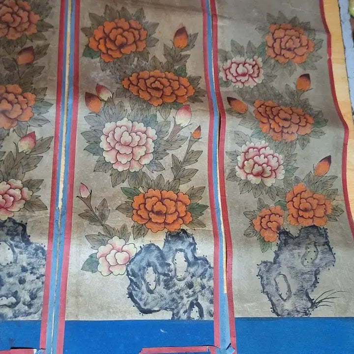[BUNJANG] Magnificent 8-Panel Folding Screen with Vibrant National Orchid Painting / 연대감좋은 화려한 국모란도8폭