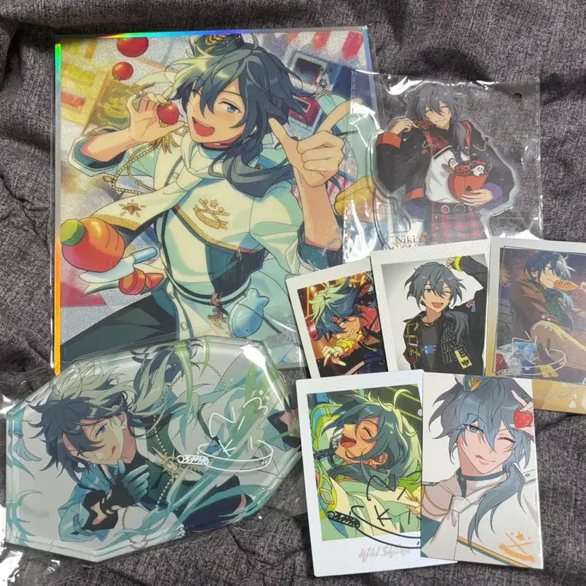 [BUNJANG] Ensemble Stars! Nikki Shiina Half-Body Acrylic Standee / 앙스타 시이나 니키 블럭 코롯토 반신 아크릴 파샤 파샷츠