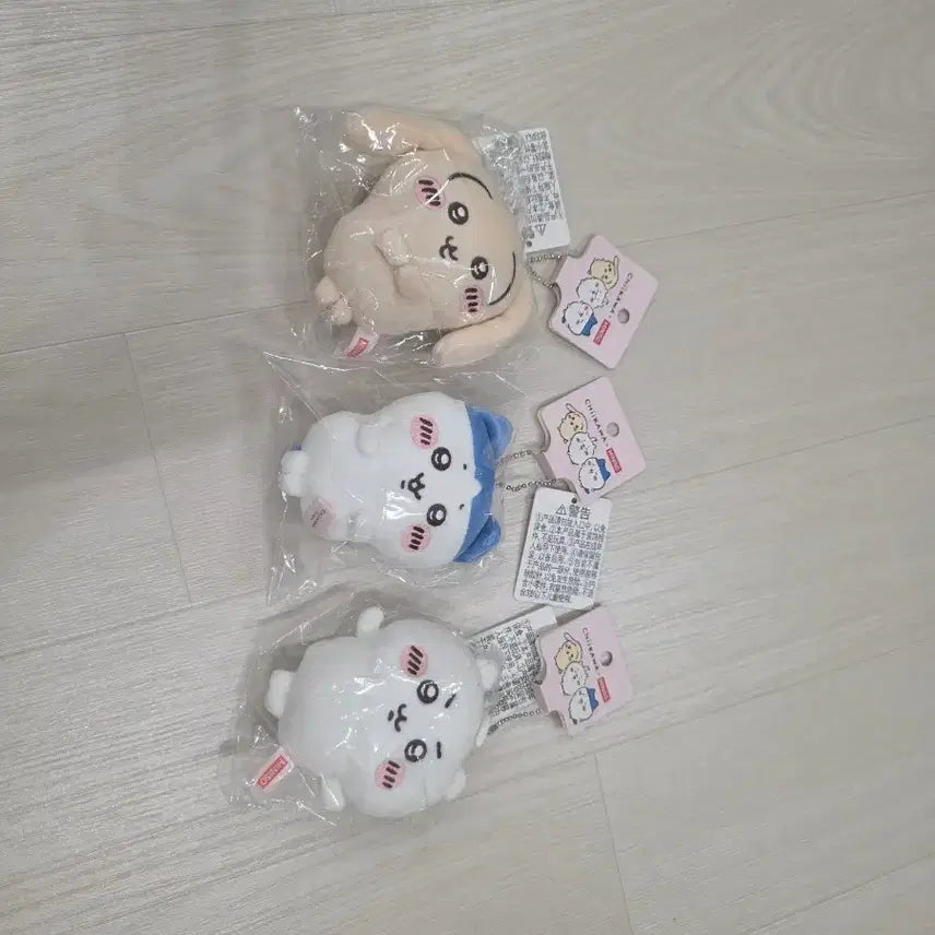 [BUNJANG] Miniso Chiikawa Mascot Bundle Set (3 Types) / 일괄)미니소 신상 마스코트 3종 뾰족 치이카와 롭이어 우사기 앞머리 하치와레