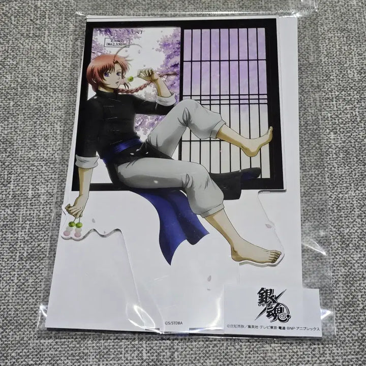 [BUNJANG] Gintama Kamui Acrylic Stand (Window Scenery Ver.) / 은혼 카무이 아크릴 스탠드 미개봉 코스파 창가 경치 굿즈