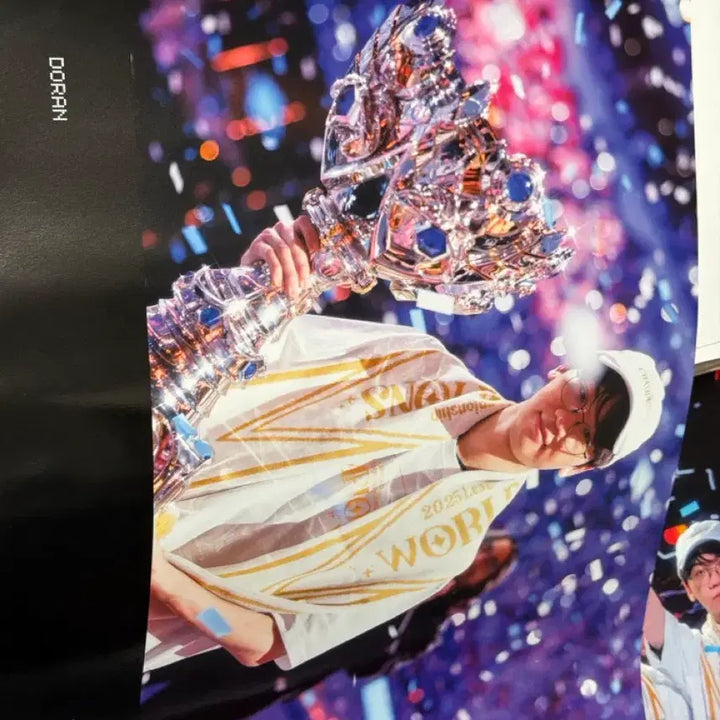 [BUNJANG] T1 Doran 2025 Worlds Poster / 2025 T1도란 월즈 포스터 판매