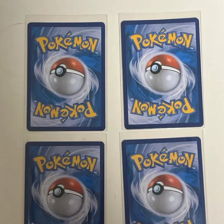 [BUNJANG] Pikachu Pokemon Card 25th Anniversary V-UNION Bundle Set / 피카츄 포켓몬카드