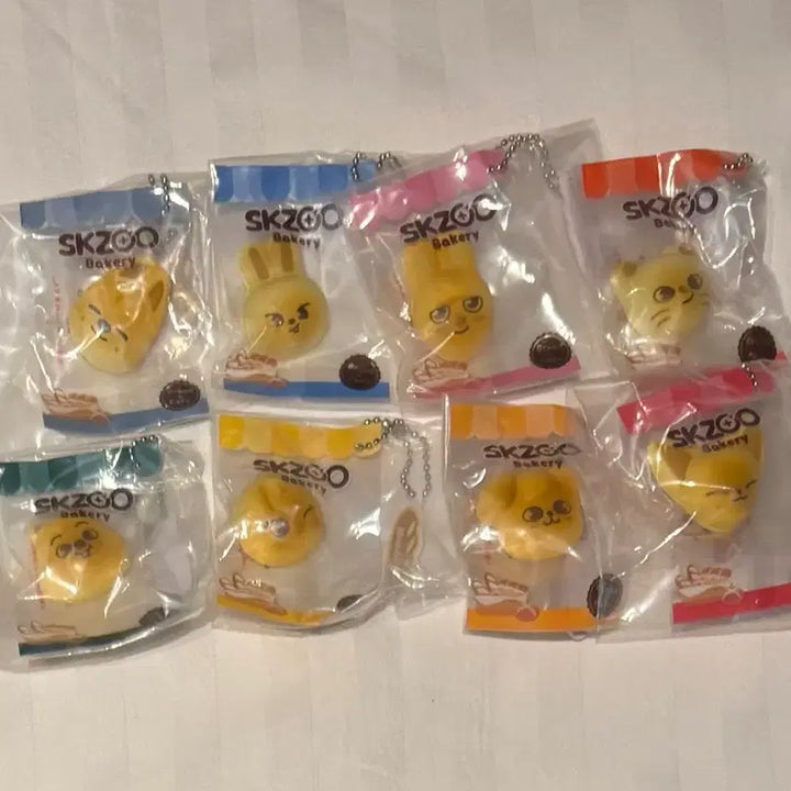 [BUNJANG] SKZOO Bakery Gacha Set / 스키주 베이커리 가챠 8마리 세트 양도