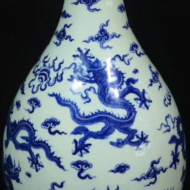 [BUNJANG] Chinese Celadon Vase with Dragon Motif / 중국 도자기 운용문 옥호춘병