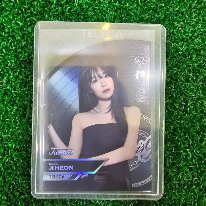 [BUNJANG] Fromis_9 Baek Ji-heon Special Photocard / 테레카 백지헌 sp