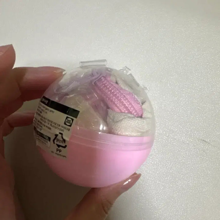 [BUNJANG] Chiikawa Fluffy Pouch (Chiikawa) / 먼작귀 치이카와 복슬복슬 파우치(치이카와)