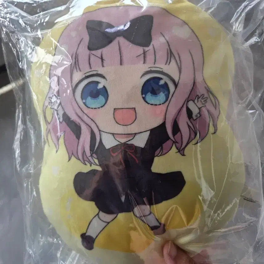 [BUNJANG] Kaguya-sama: Love Is War Fujiwara Chika &amp; Iino Miko Cushion (Opened) / 카구야님은 고백받고싶어 후지와라 치카 이이노 미코 쿠션