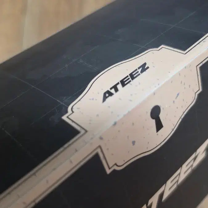 [BUNJANG] ATEEZ Lightiny Ver.2 Photocard Holder / 에이티즈 라이티니 ver2 새상품 미개봉