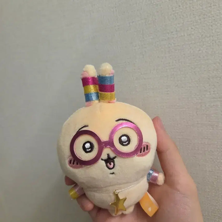 [BUNJANG] Cheekawaii Usagi Glow-in-the-Dark Bracelet Mascot / 치이카와 야광팔찌 우사기 마스코트