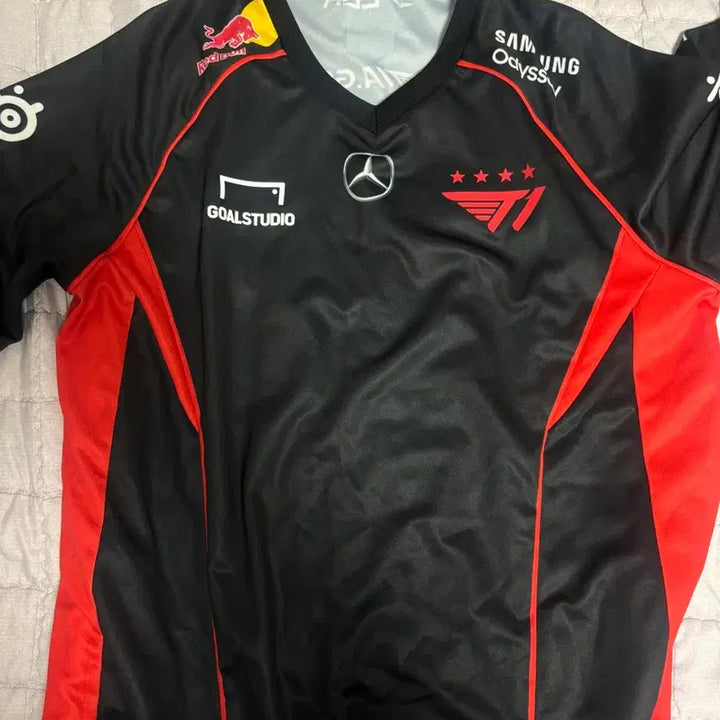 [BUNJANG] T1 Zeus 2024 Signed Jersey L / 2024 t1 제우스 싸인 유니폼 L