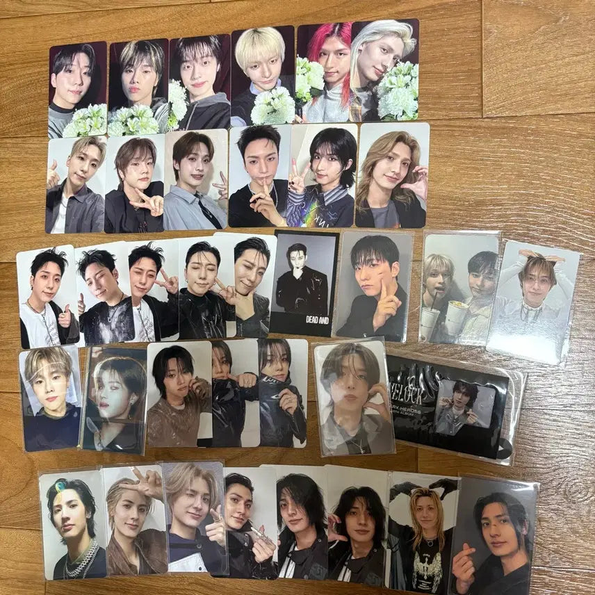 [BUNJANG] Xdinary Heroes Gunil Jeongsu Gaon O.de Junhan Juyeon Photocard Bundle Set / 엑디즈 건일 정수 가온 오드 준한 주연 포카 일괄 양도