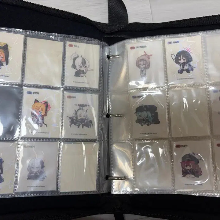 [BUNJANG] Blue Archive Tteobokki Seal Bundle Set (60 pcs) / 급처)중복없는 48장 + 중복 12장 + 띠부씰북 블루아카이브 블루아카 띠부씰  일괄 판매
