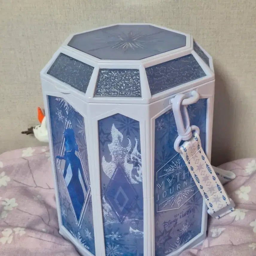 [BUNJANG] Tokyo Disneyland Frozen Popcorn Bucket / 도쿄 디즈니랜드 겨울왕국 팝콘통