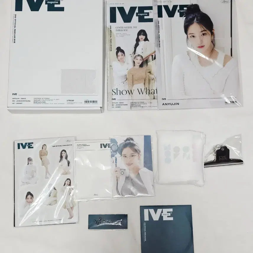 [BUNJANG] IVE Membership Kit Full Set (Excluding Photocards &amp; Membership Card) / 아이브 멤버십키트 양도합니다
