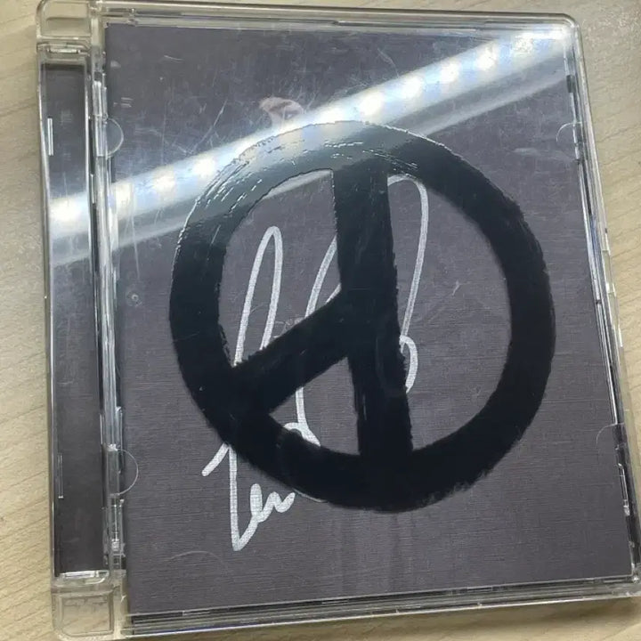 [BUNJANG] G-Dragon Autographed Album / 지드래곤 친필 앨범