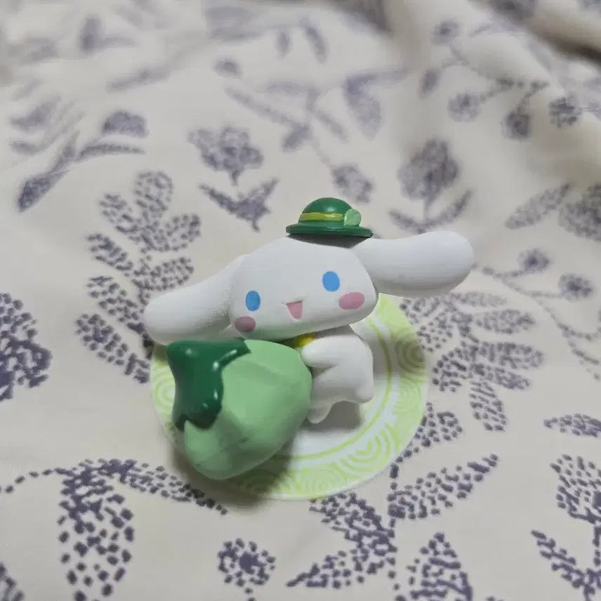 [BUNJANG] Sanrio Cinnamoroll Matcha Figure / 산리오 시나모롤 말차 피규어