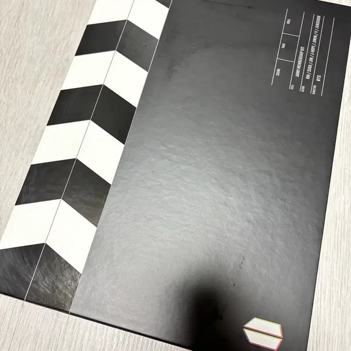 [BUNJANG] BTS ARMY ZIP 6th Term ARMY KIT (Full Set, Excluding Membership Card) / 방탄소년단 bts 아미집 6기 아미키트 풀셋(멤버쉽카드제외)