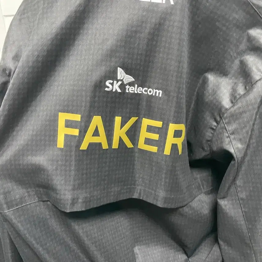 [BUNJANG] T1 2025 Faker World Championship Jacket (Size M) / 2025 T1 유니폼 5성 월즈자켓 페이커 M사이즈