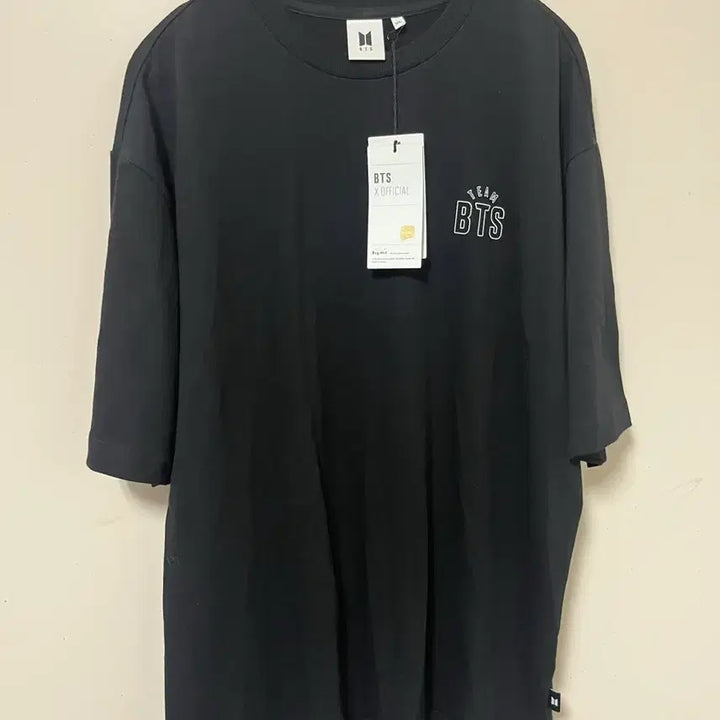 [BUNJANG] BTS 2019 Official Short-Sleeved T-shirt Black (Jungkook) / 팀 BTS 2019 오피셜 반팔 블랙 (정국)