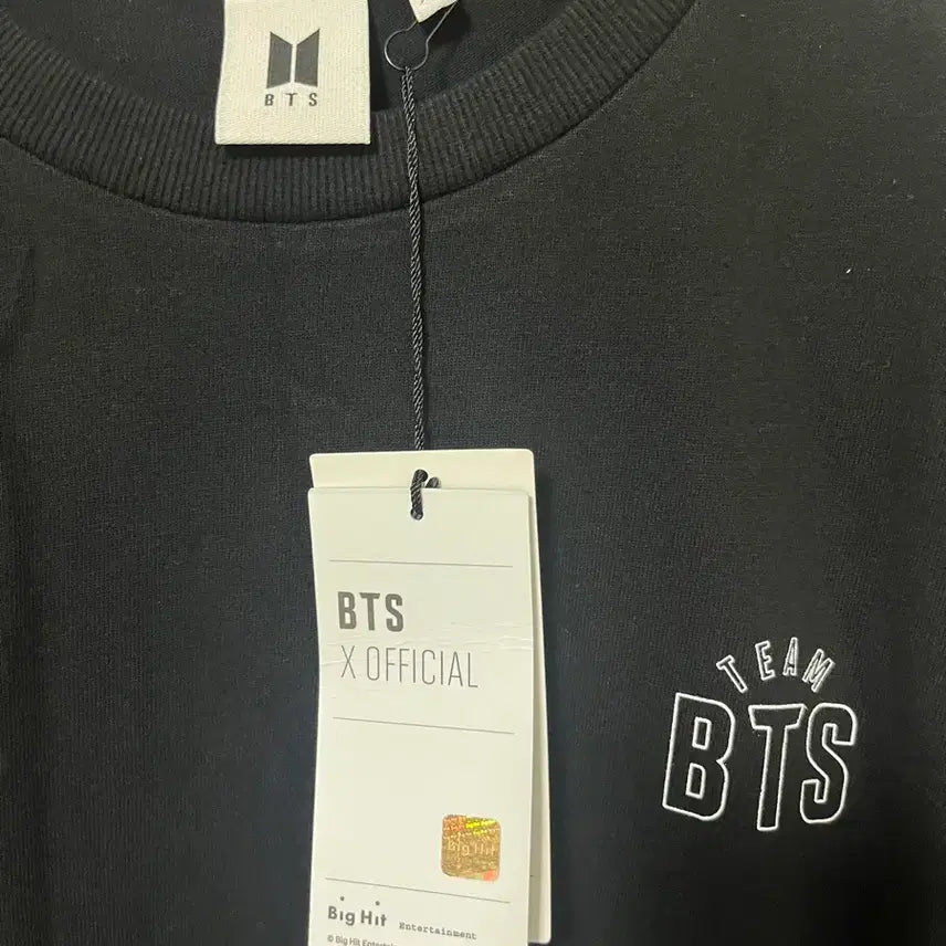 [BUNJANG] BTS 2019 Official Short-Sleeved T-shirt Black (Jungkook) / 팀 BTS 2019 오피셜 반팔 블랙 (정국)