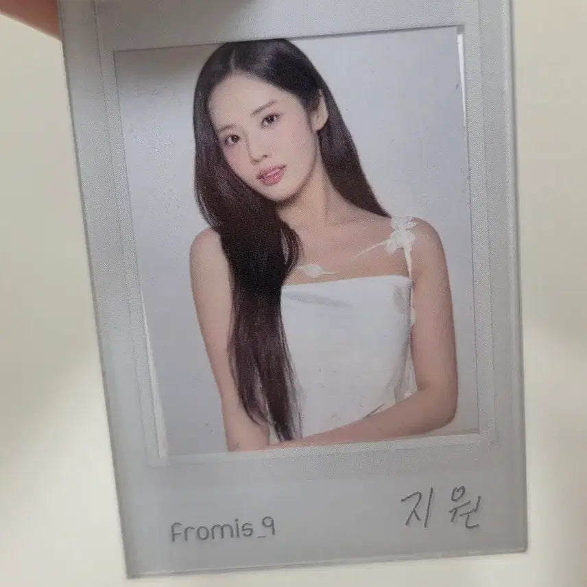 [BUNJANG] fromis_9 Jiwon From Summer Keyring / 프로미스나인 박지원 프롬썸머 키링