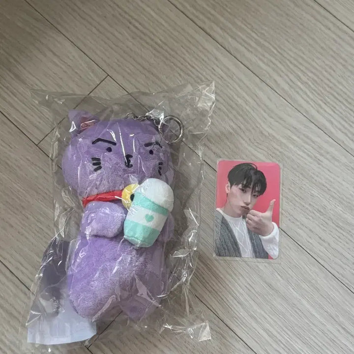 [BUNJANG] ATEEZ SAN "San-deung-i" Sleeve Photocard (Unsealed) / 에이티즈 MD 산덩이 슬리브 산 최산 미개봉 포카포함