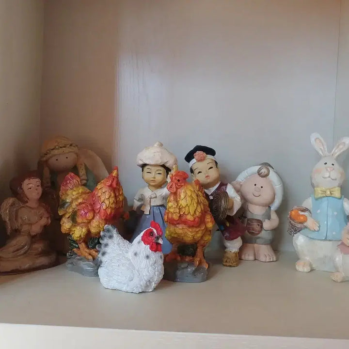 [BUNJANG] Ceramic Figurine Set: Chicken, Rabbit, Angel / 인형 장식 세트 닭 토끼 천사