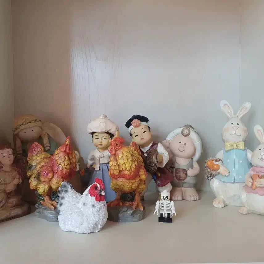 [BUNJANG] Ceramic Figurine Set: Chicken, Rabbit, Angel / 인형 장식 세트 닭 토끼 천사