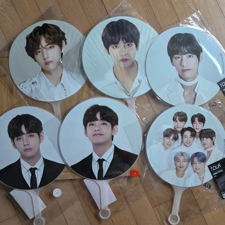 [BUNJANG] BTS V Bundle Set Picket / 방탄 뷔 피켓 일괄 양도 판매