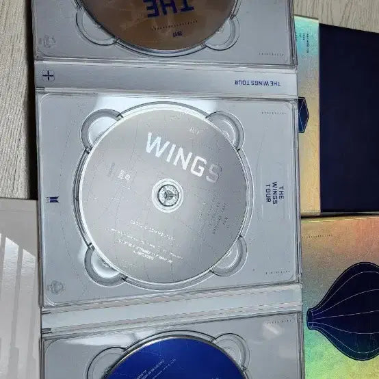 [BUNJANG] BTS Wings Tour Blu-ray Photobook / 방탄소년단 윙스 투어 블루레이 포토북